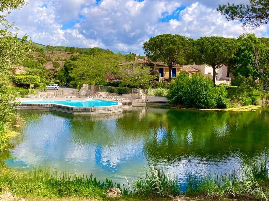Les Restanques Bougainvillee 2051 Grimaud Exterior foto